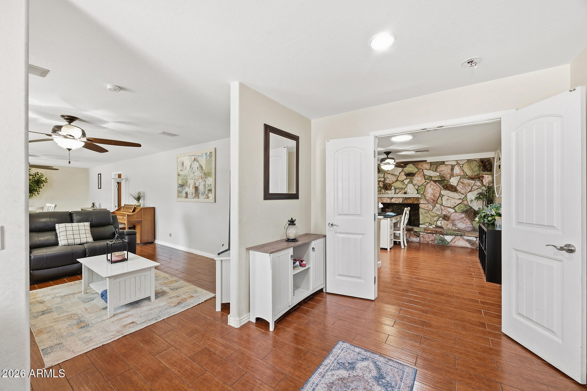 1456 N GAYLORD Circle