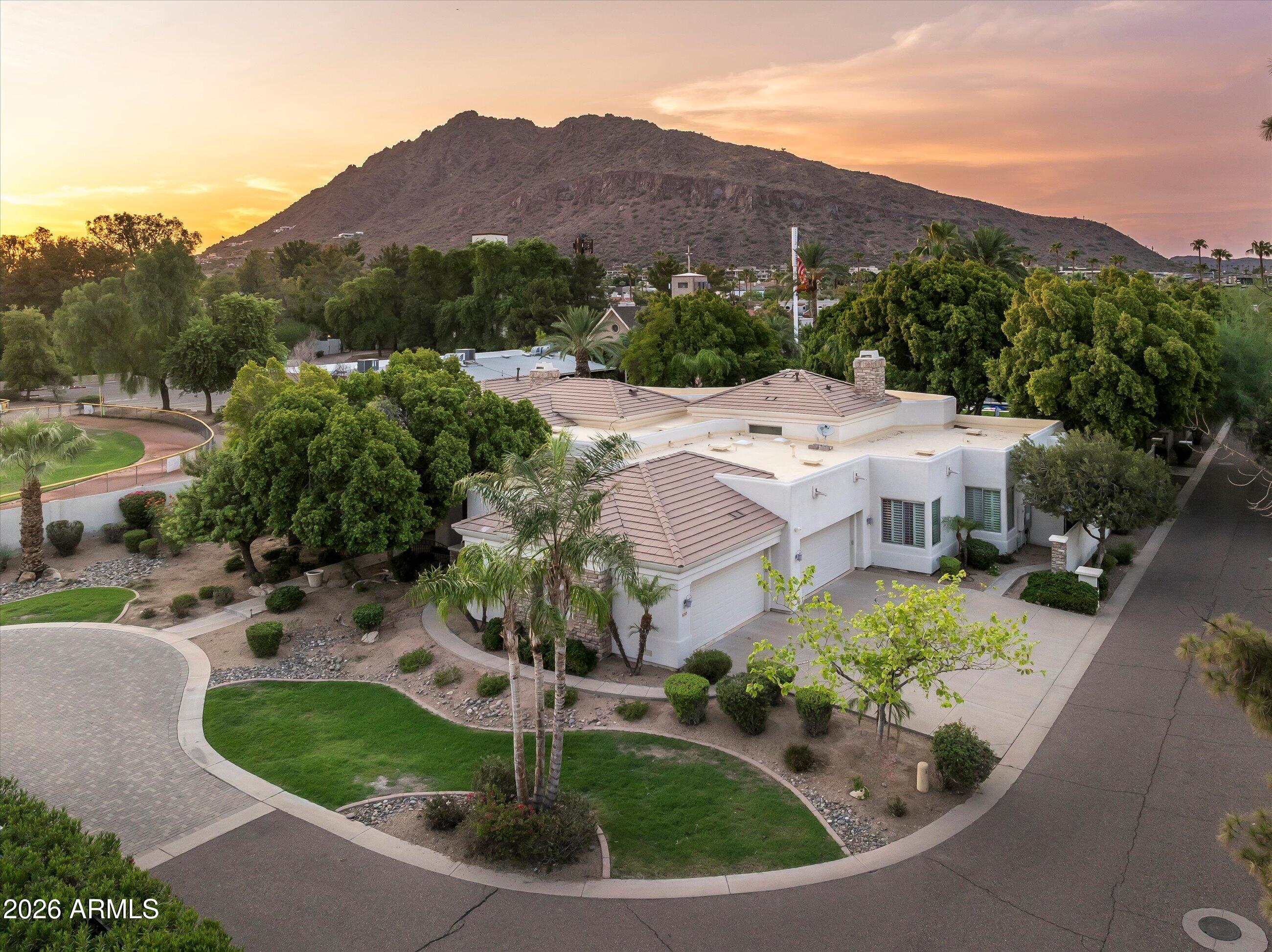 6243 E CAMELBACK Road