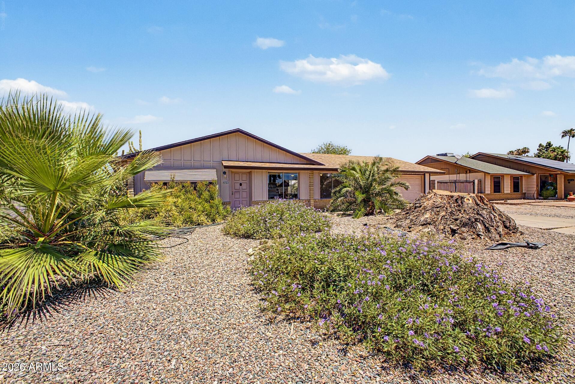 3316 E FLORIAN Avenue