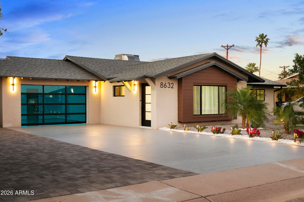 Photo of 8632 E Thornwood Drive, Scottsdale, AZ 85251 (MLS # 6998978)