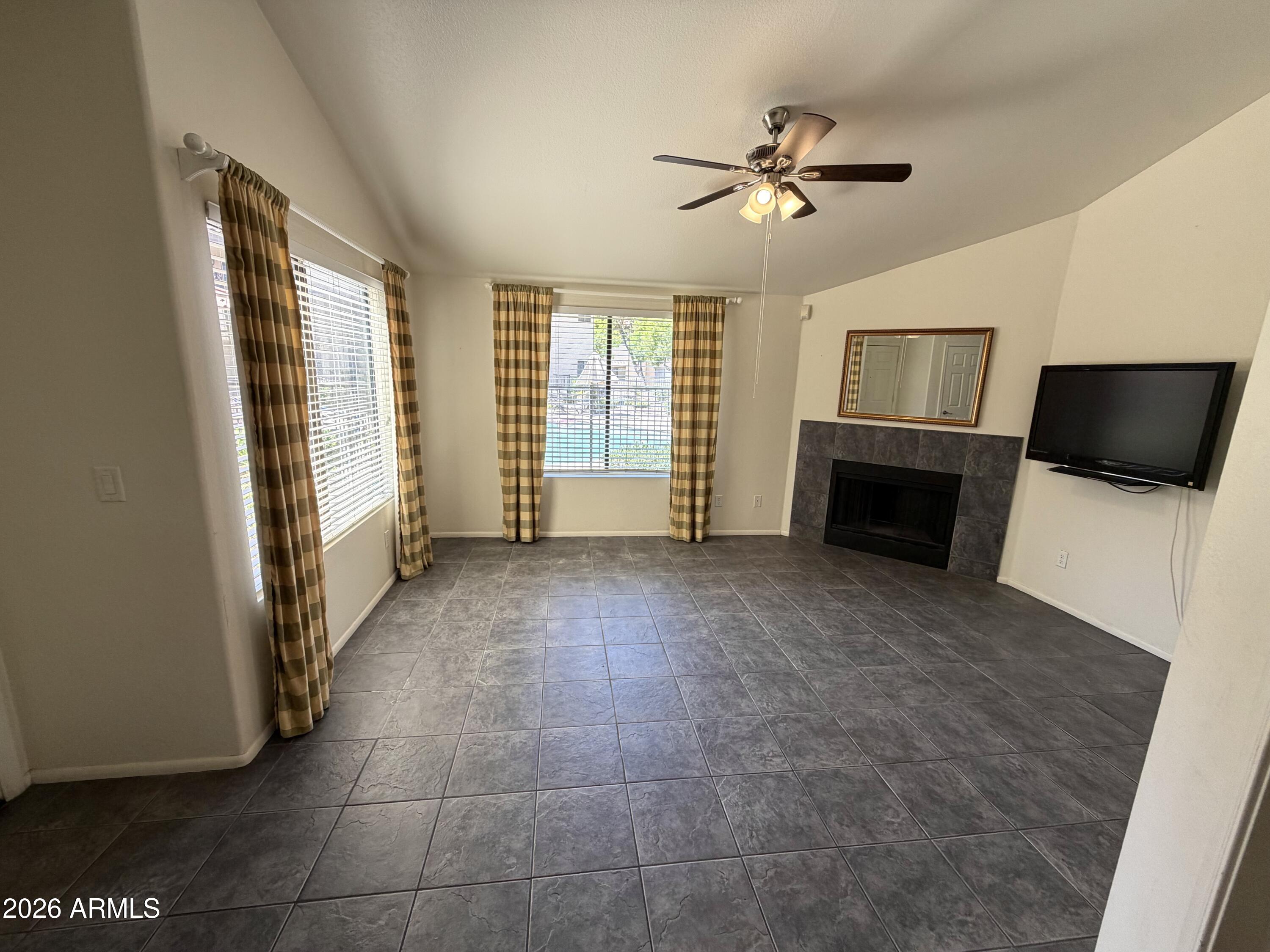 7008 E Gold Dust Avenue 124