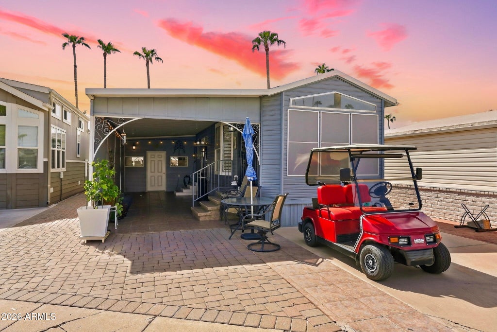 Photo of 232 E Merlin Road, Mesa, AZ 85205 (MLS # 7088176)