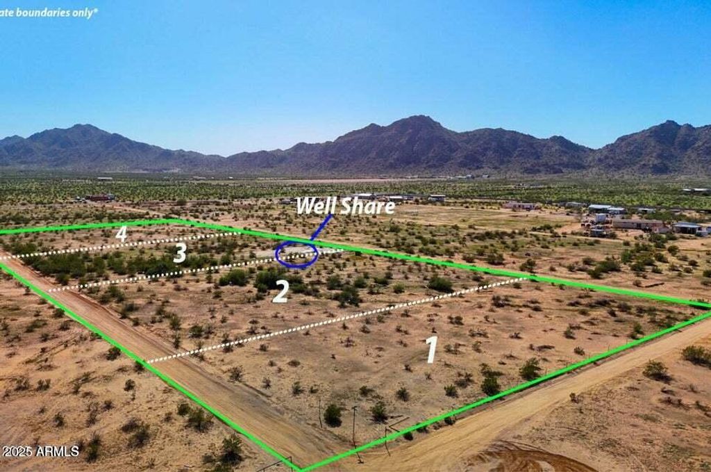 Photo of 0 N Sunspot Way Lots #1-4 5.49 Acr, Maricopa, AZ 85139 (MLS # 6938523)