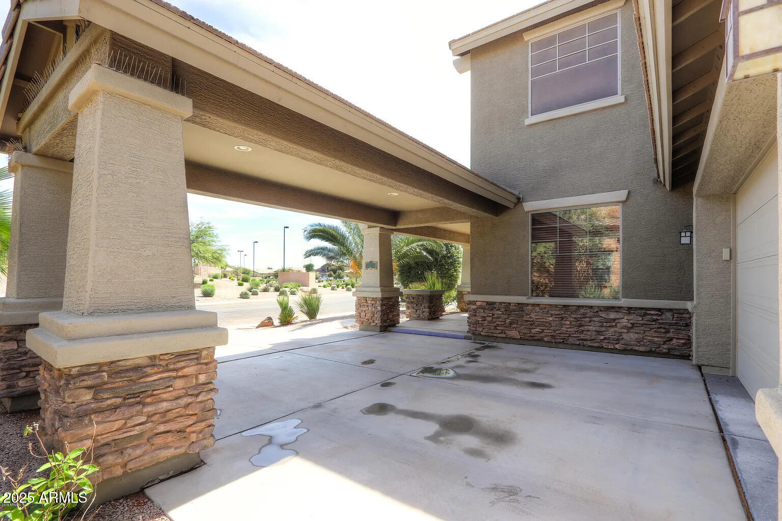298 S SAN MARINO Loop