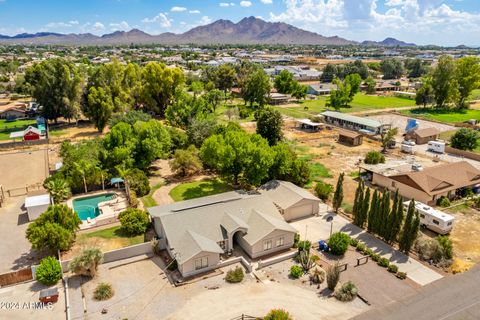 Single Family Residence in Queen Creek AZ 19023 VIA DE ARBOLES Street.jpg