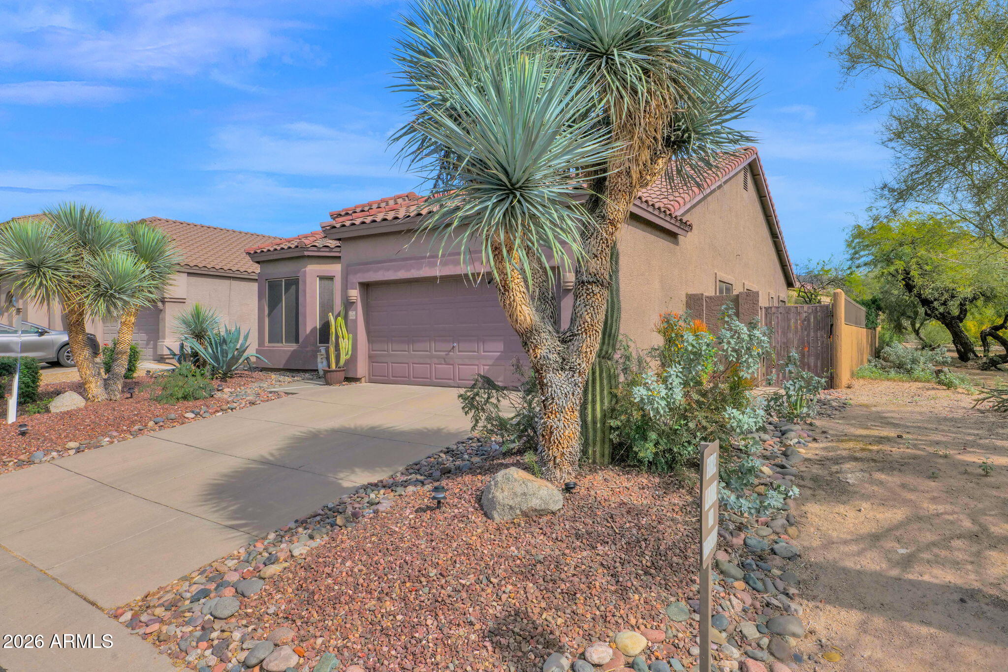 3639 N DESERT OASIS --