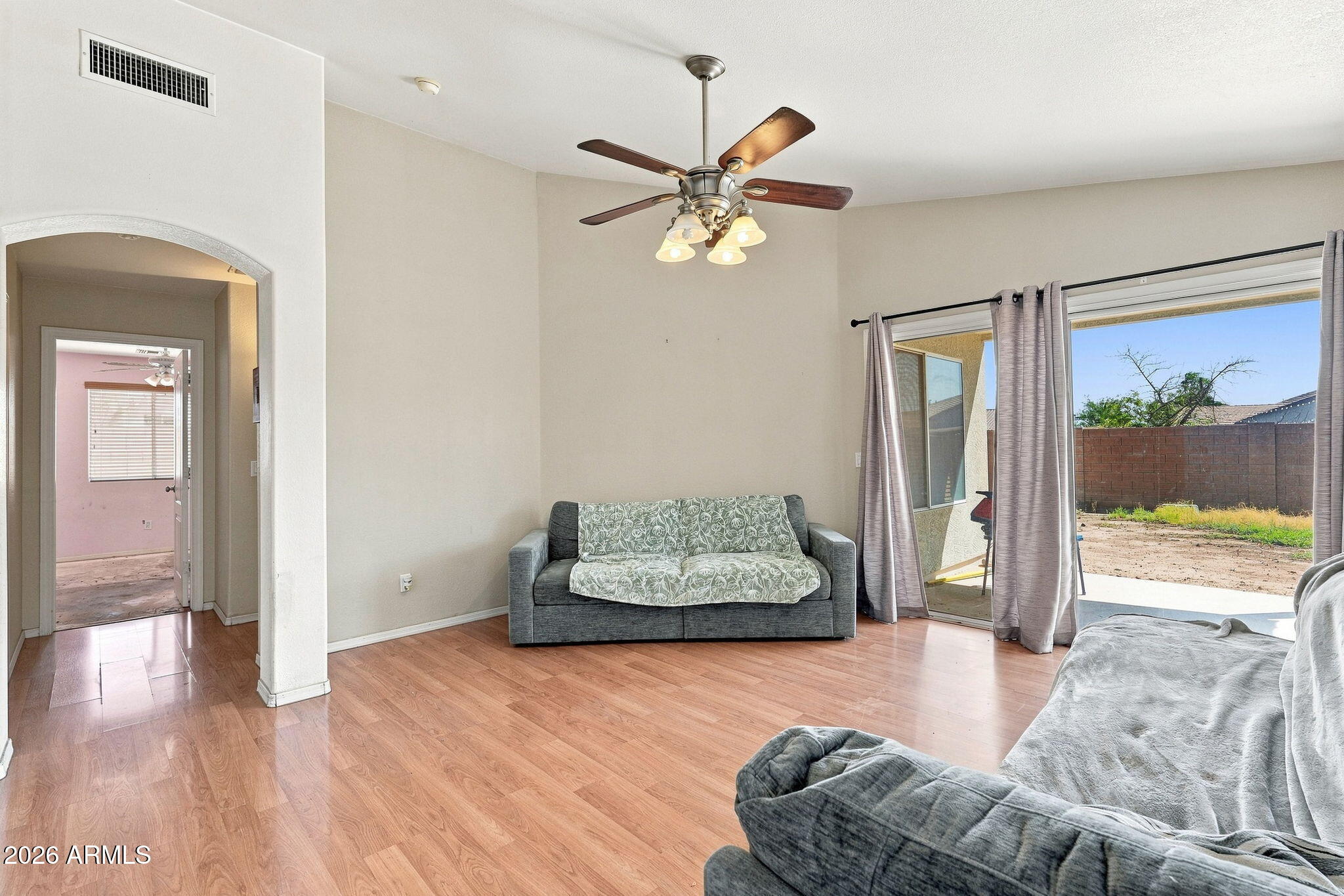 1807 S 82ND Drive