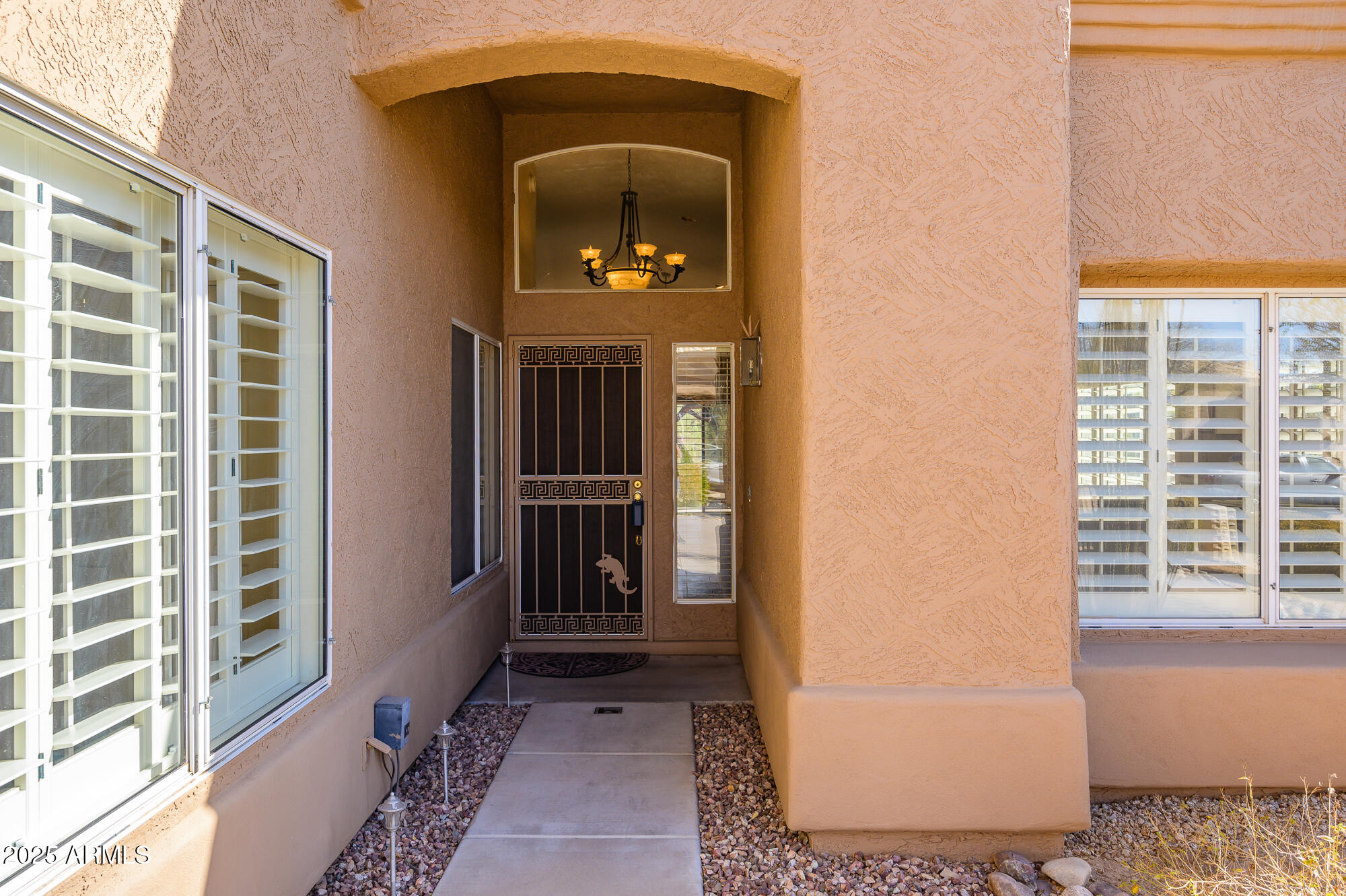 4733 E MORNING VISTA Lane