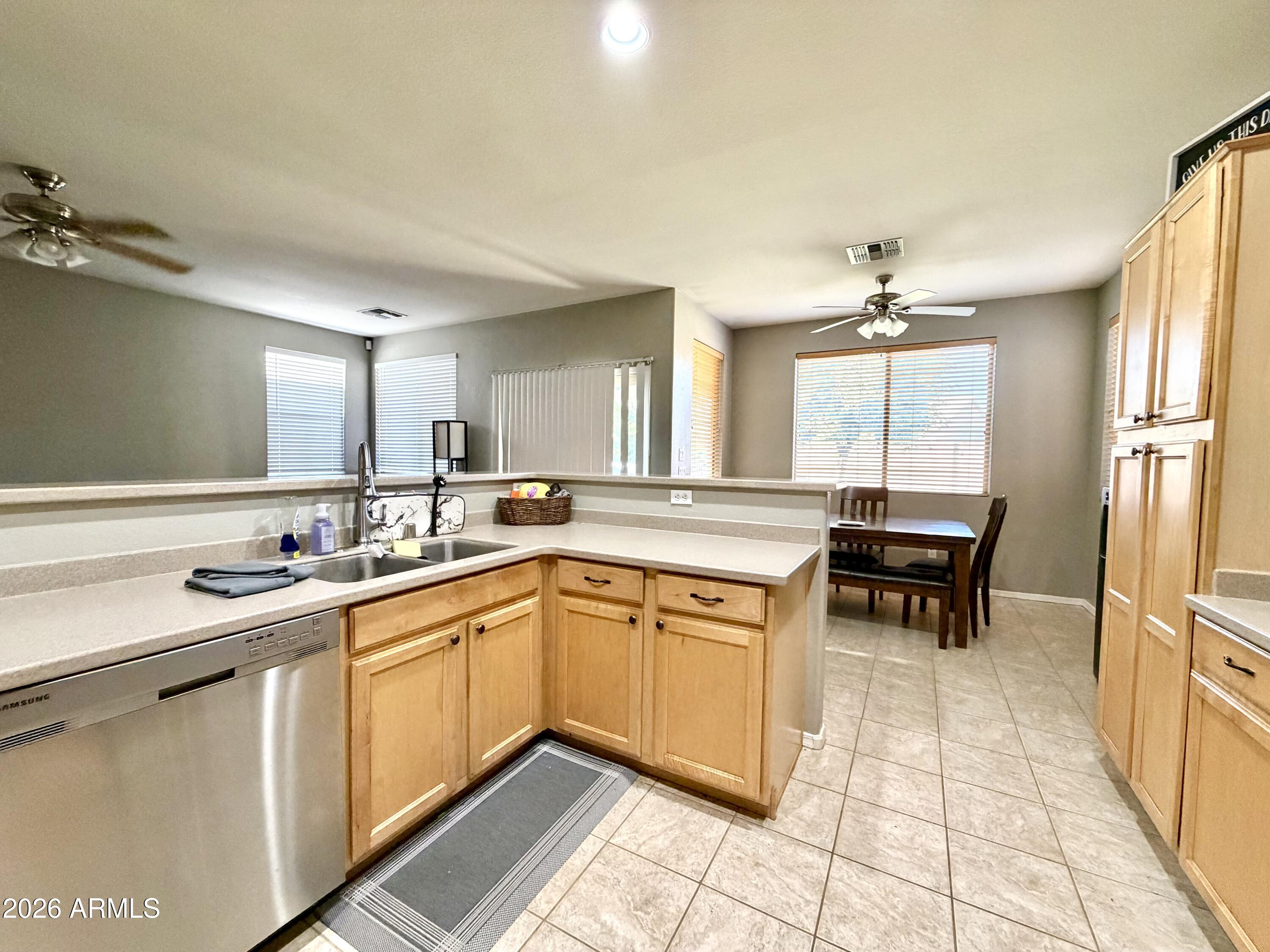 12246 W GRANT Street