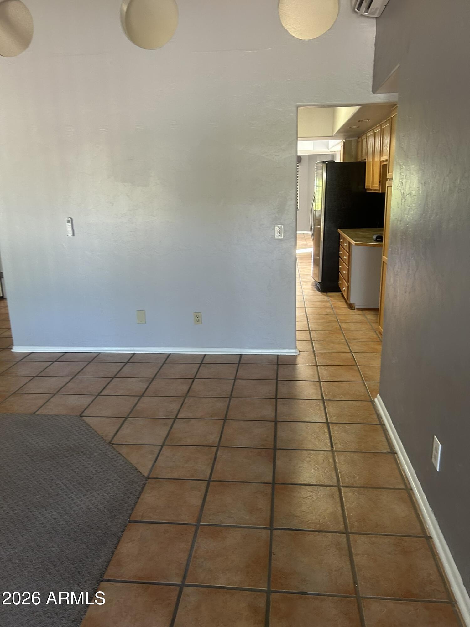 2111 DONNA Place