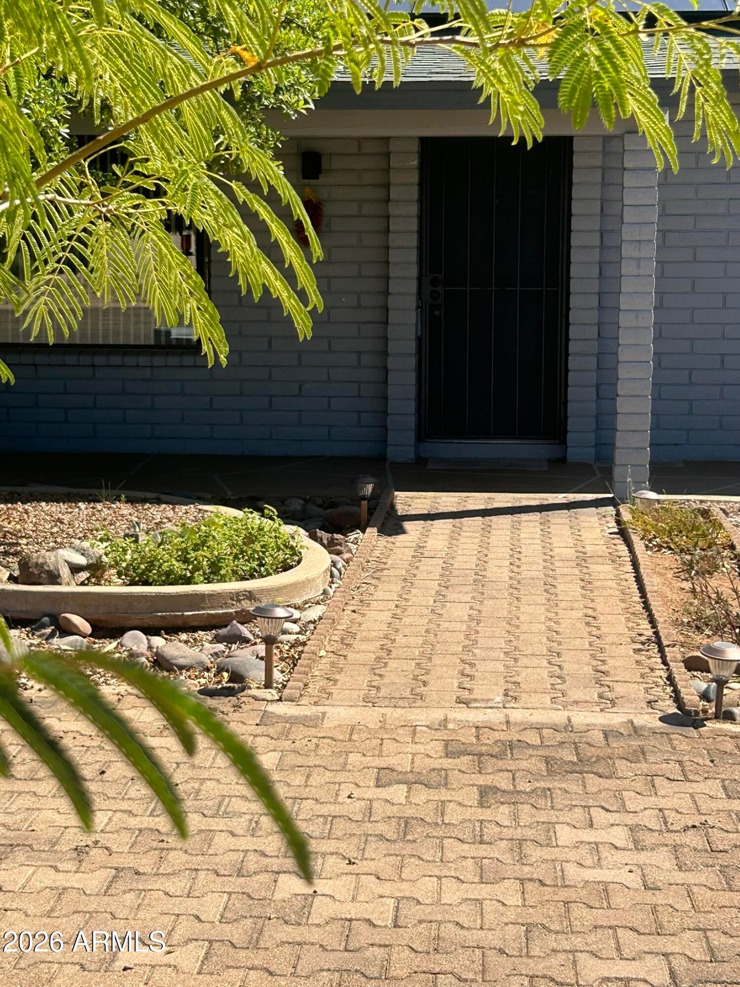 2111 DONNA Place