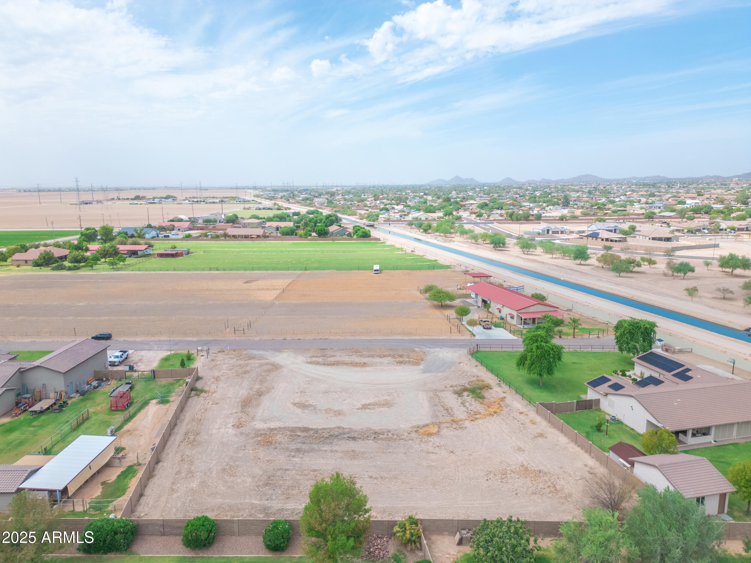 2521 S 217TH Drive -