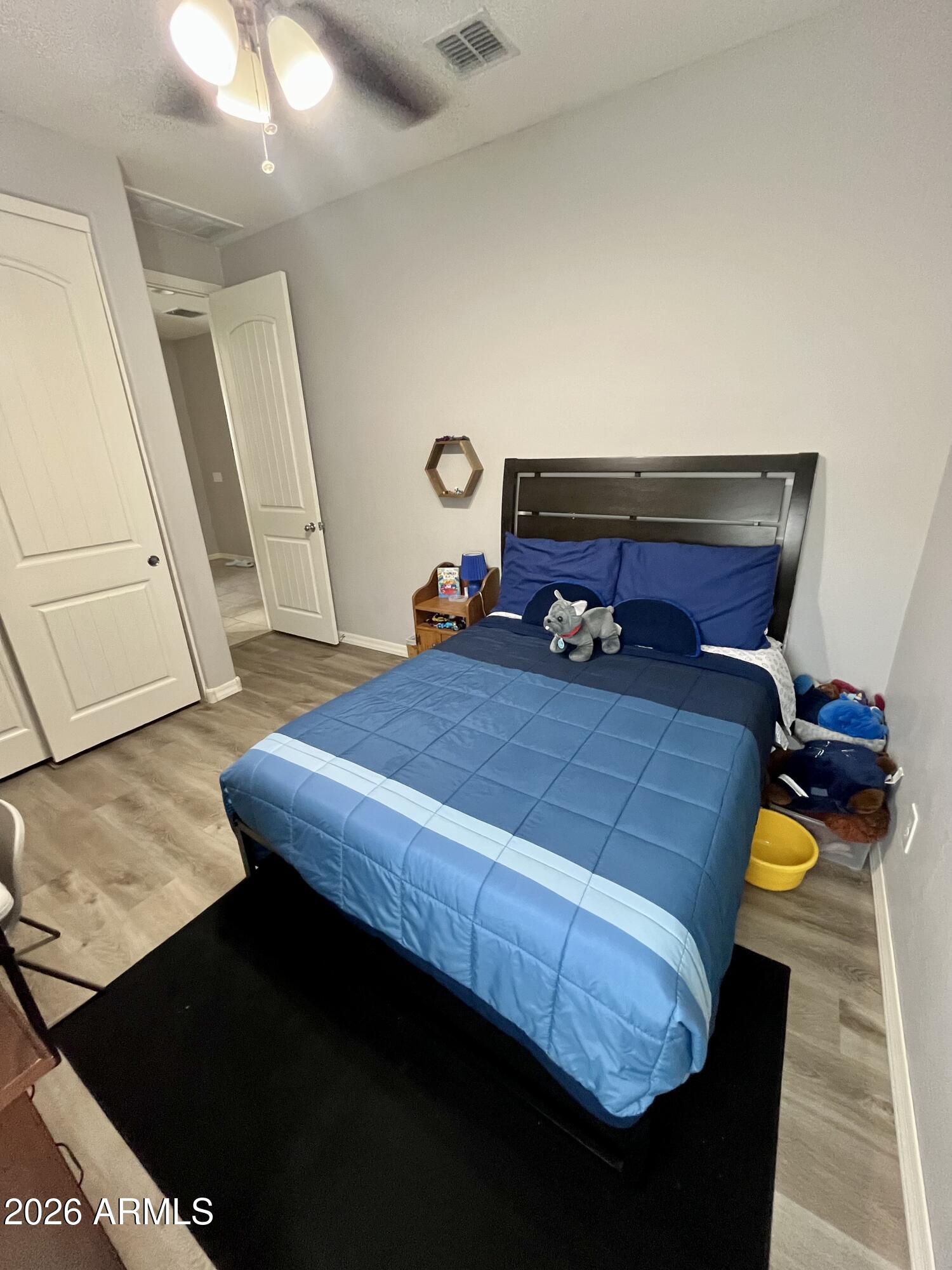 17253 W Kendall Street