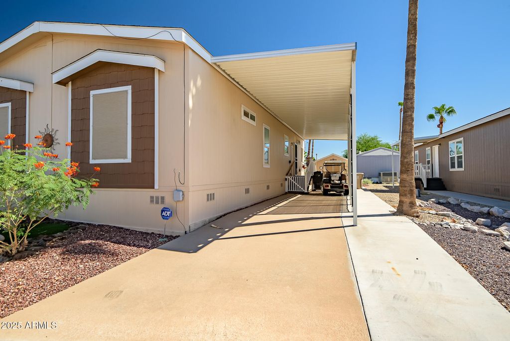 Photo of 2000 S Apache Road #292, Buckeye, AZ 85326 (MLS # 6928112)