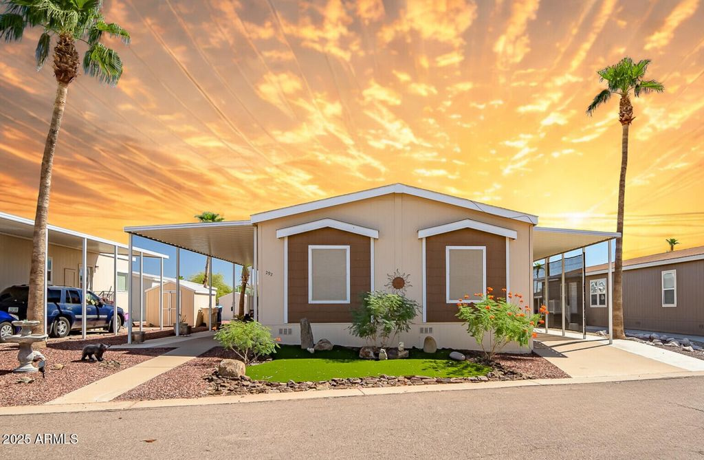 Photo of 2000 S Apache Road #292, Buckeye, AZ 85326 (MLS # 6928112)