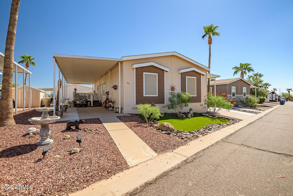 Photo of 2000 S Apache Road #292, Buckeye, AZ 85326 (MLS # 6928112)