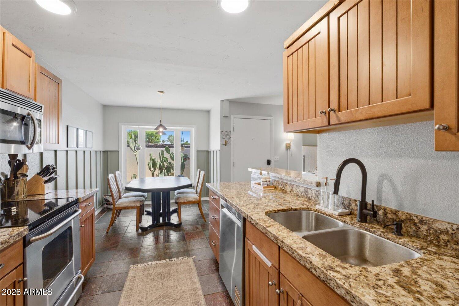 17020 E CALLE DEL SOL --