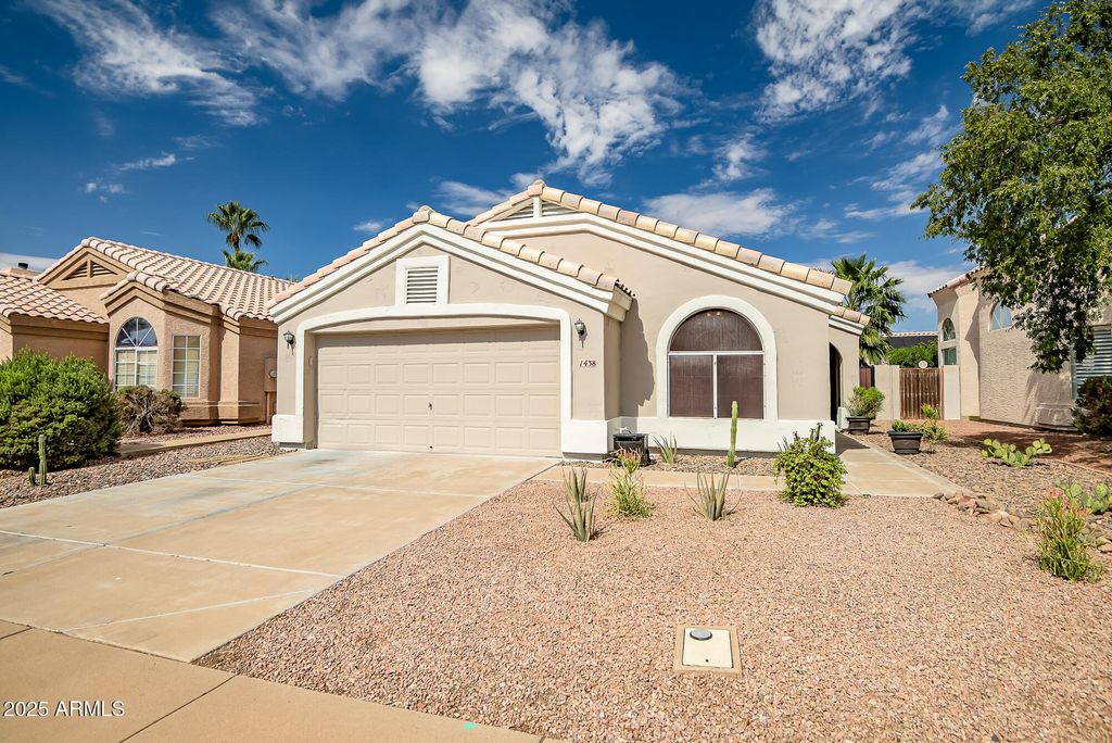 Photo of 1438 E Cindy Street, Chandler, AZ 85225 (MLS # 6931729)