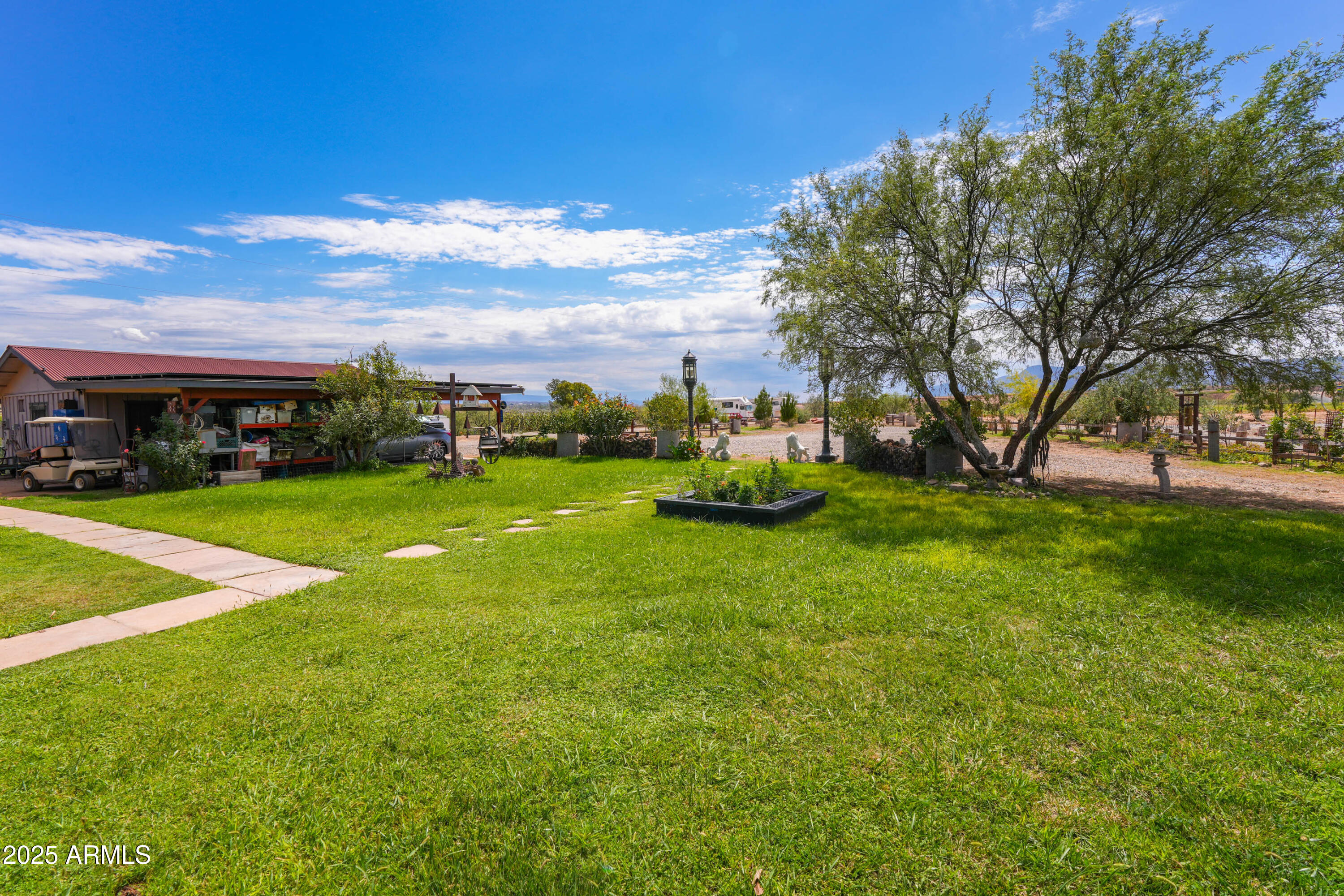 3380 W CLOVERLEAF RANCH Road