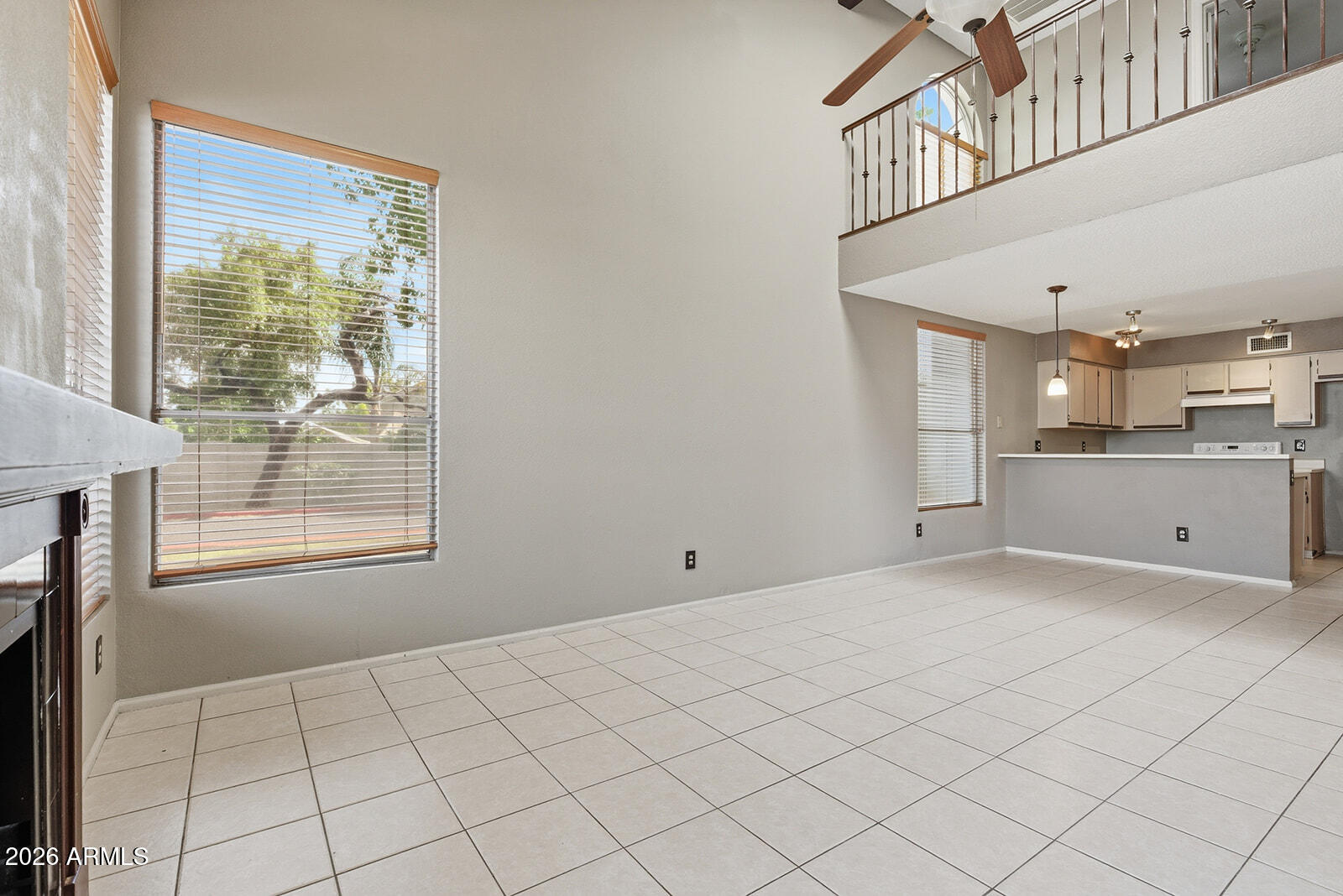 1717 E UNION HILLS Drive 1096