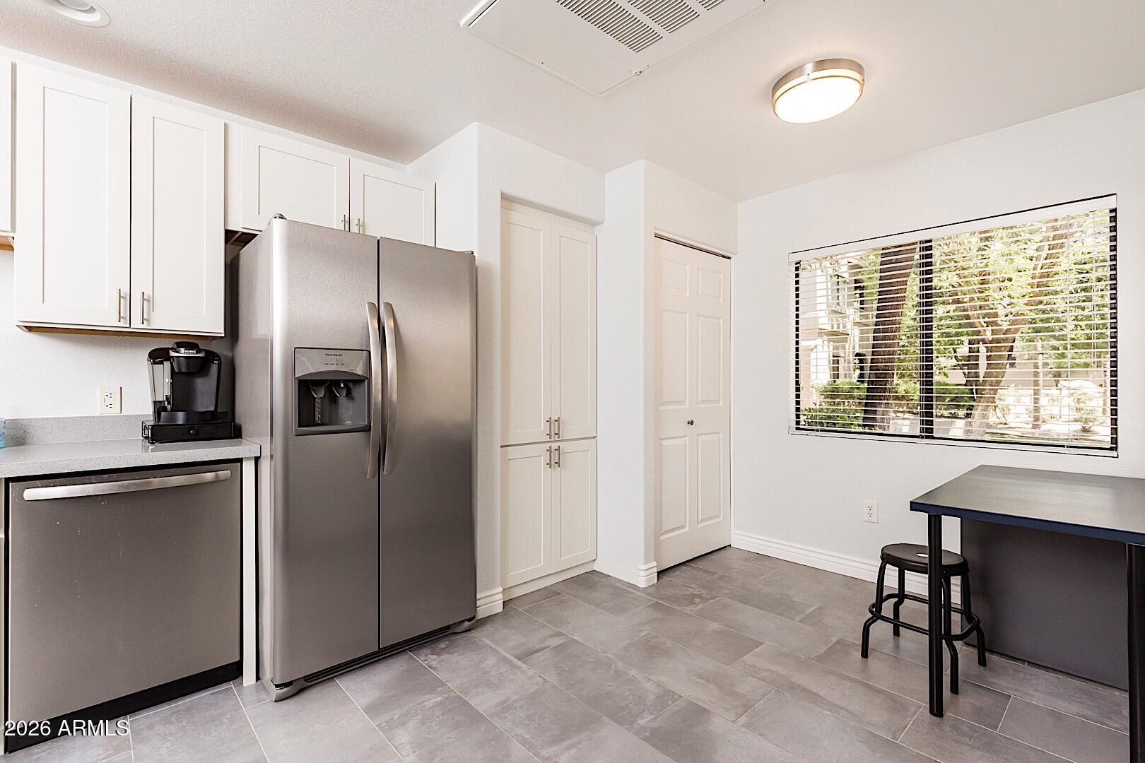 15252 N 100TH Street 1176