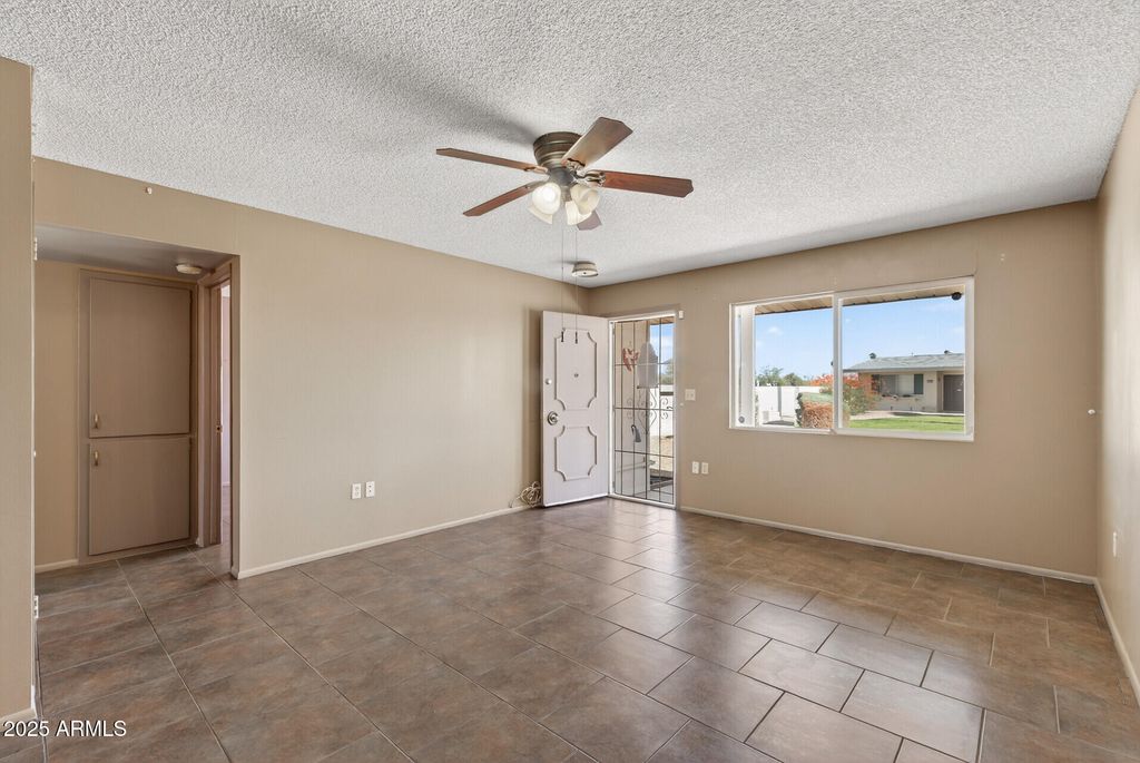 Photo of 9663 N 111th Avenue, Sun City, AZ 85351 (MLS # 6900755)