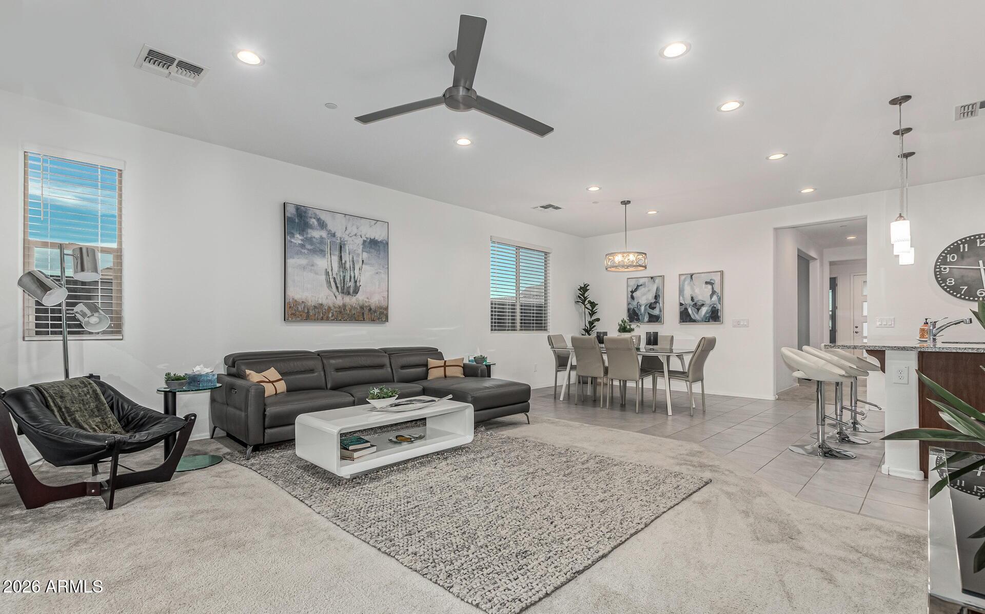 13206 W RED RANGE Way