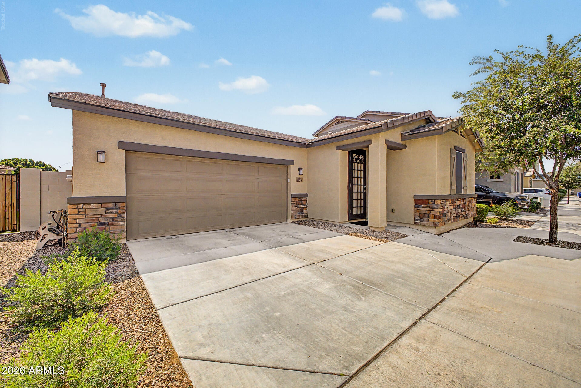 2825 S JOSLYN --