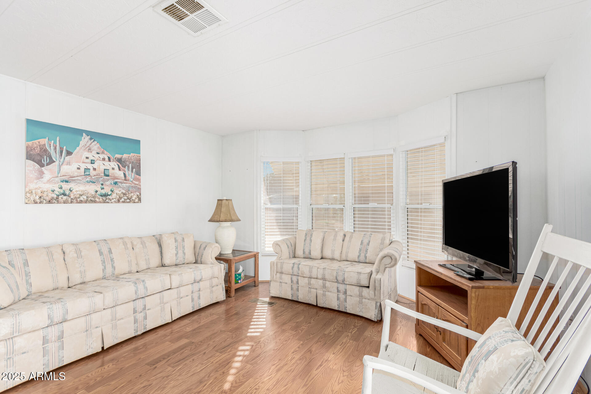 53 N MOUNTAIN Road 19