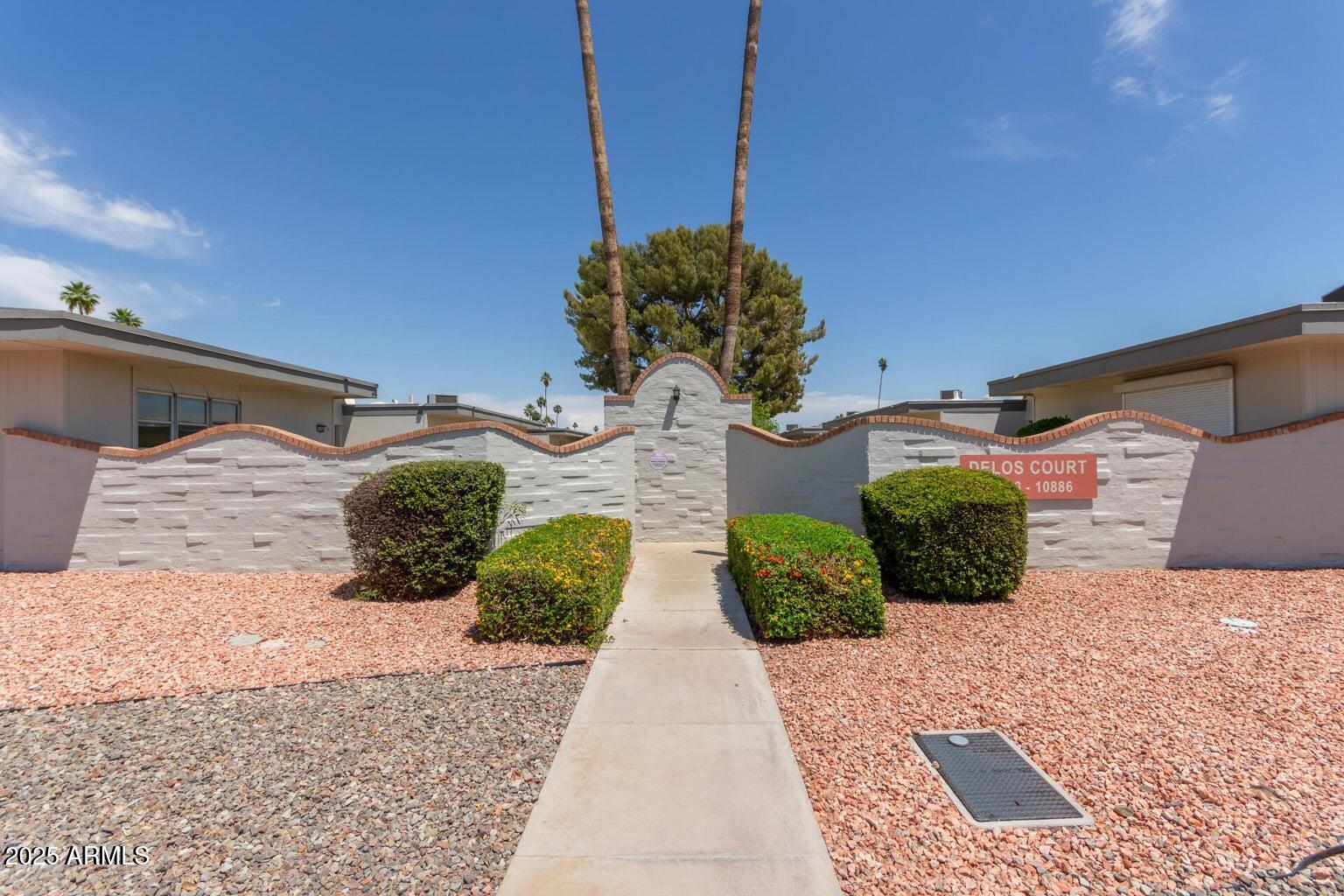 10858 W COGGINS Drive