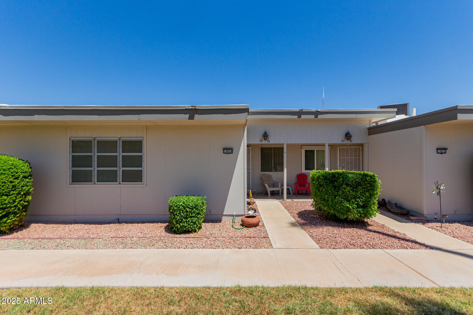 10858 W COGGINS Drive