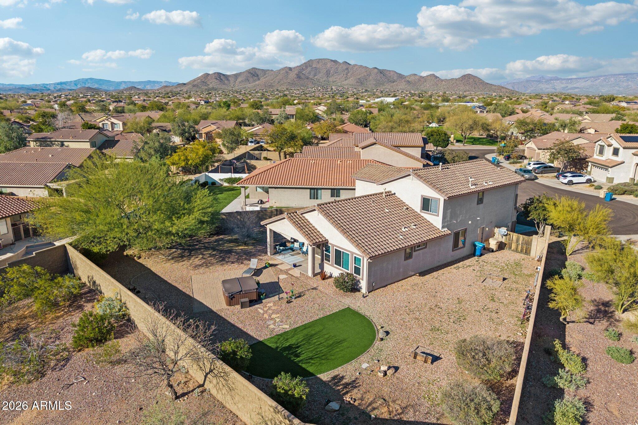 39516 N Noble Hawk Court