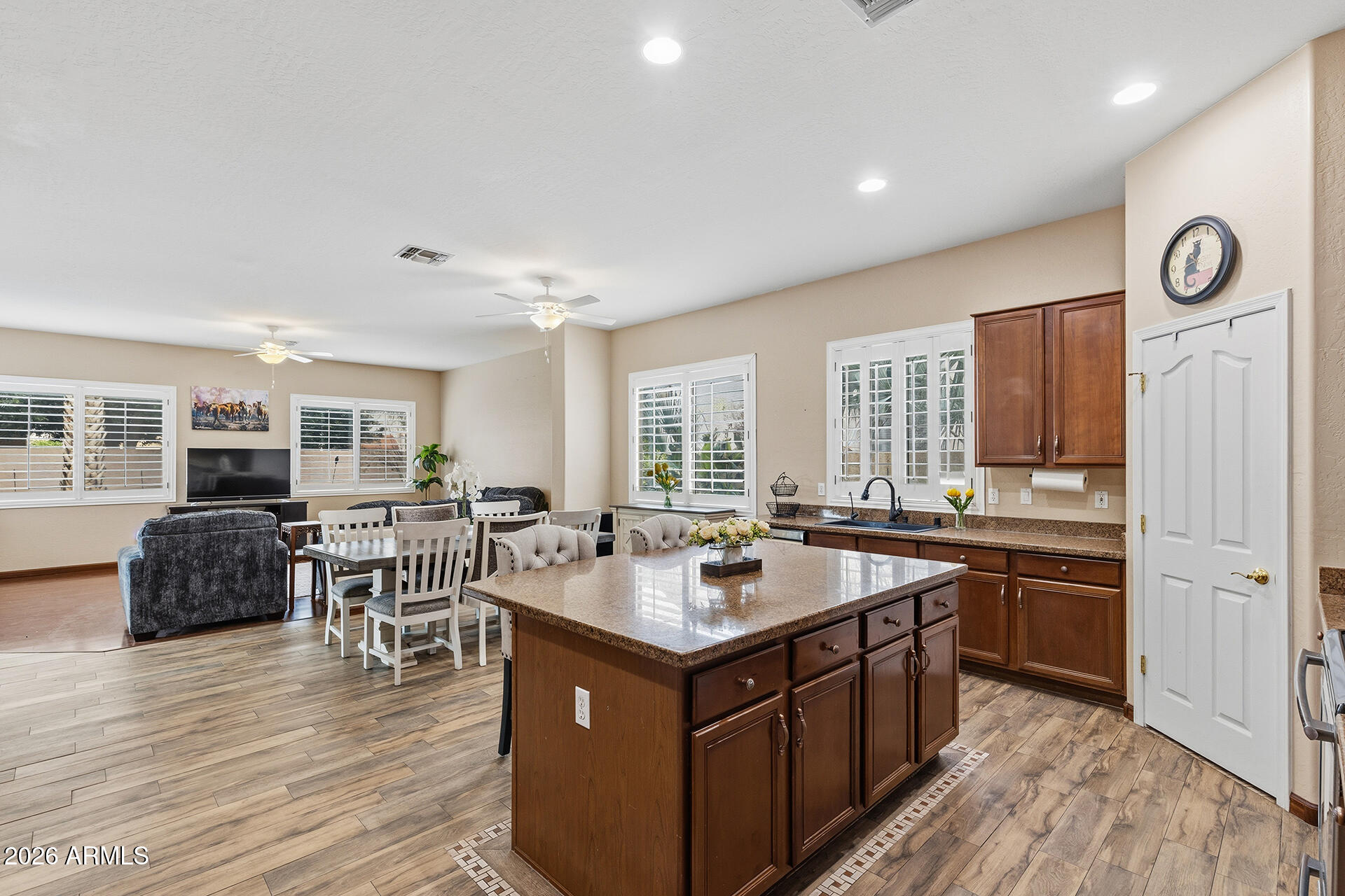 1720 E WOODSMAN Place