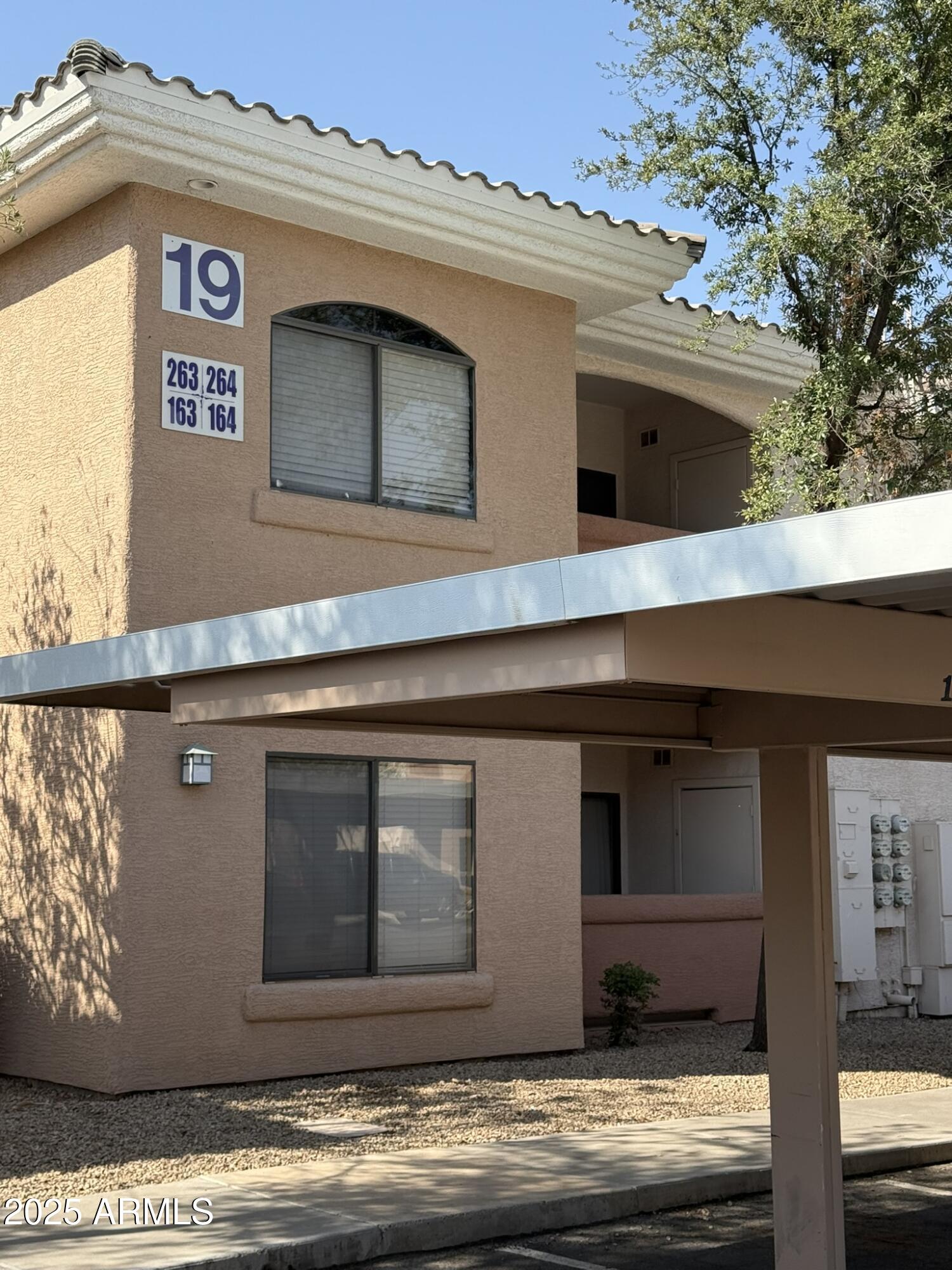 10030 W INDIAN SCHOOL Road 164