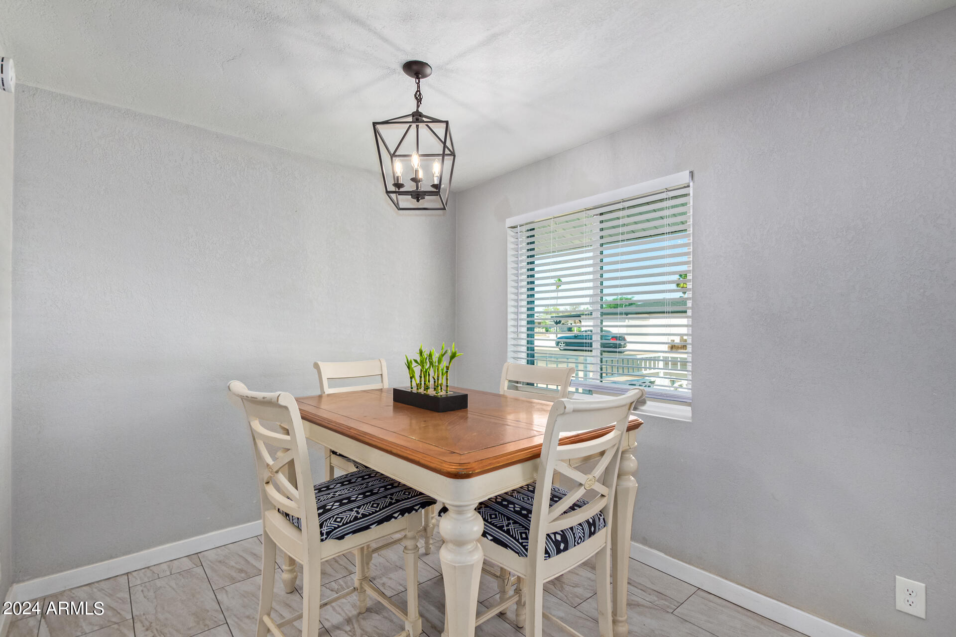 COUNTRY LIFE HOMES UNIT 3 - Residential