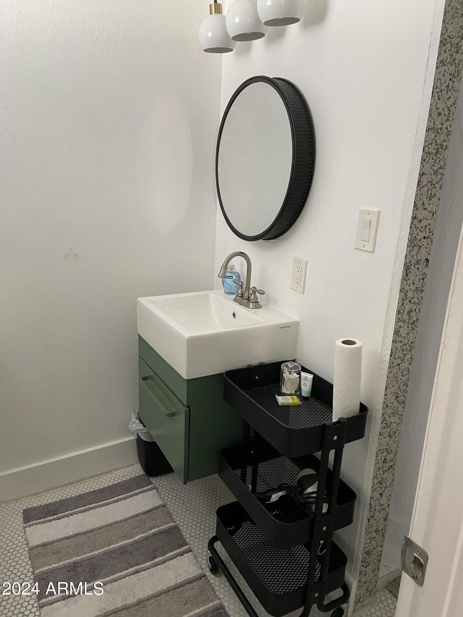 COUNTRY LIFE HOMES UNIT 3 - Residential