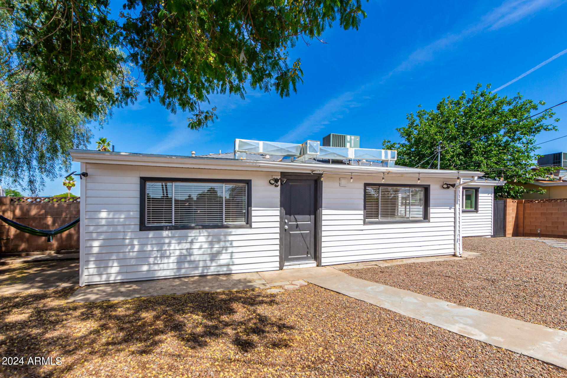 COUNTRY LIFE HOMES UNIT 3 - Residential