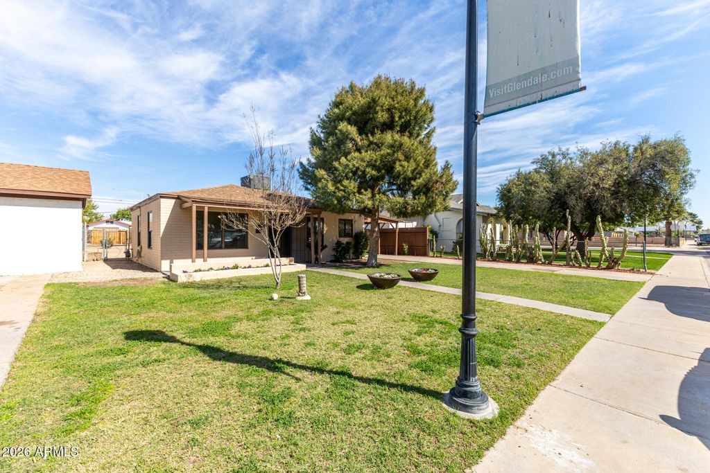 Photo of 5838 W Gardenia Avenue, Glendale, AZ 85301 (MLS # 6993077)