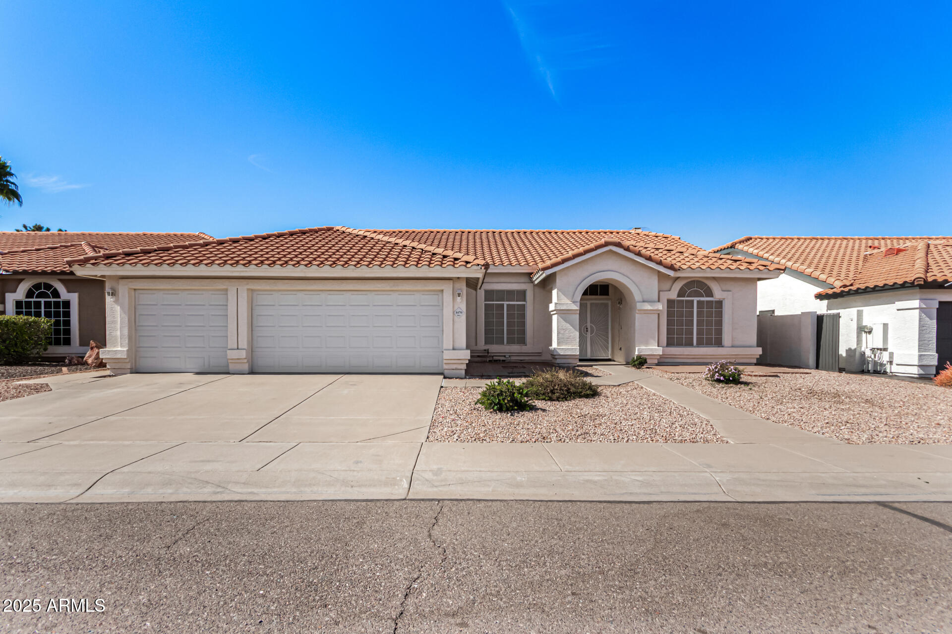 1470 S VILLAS Court