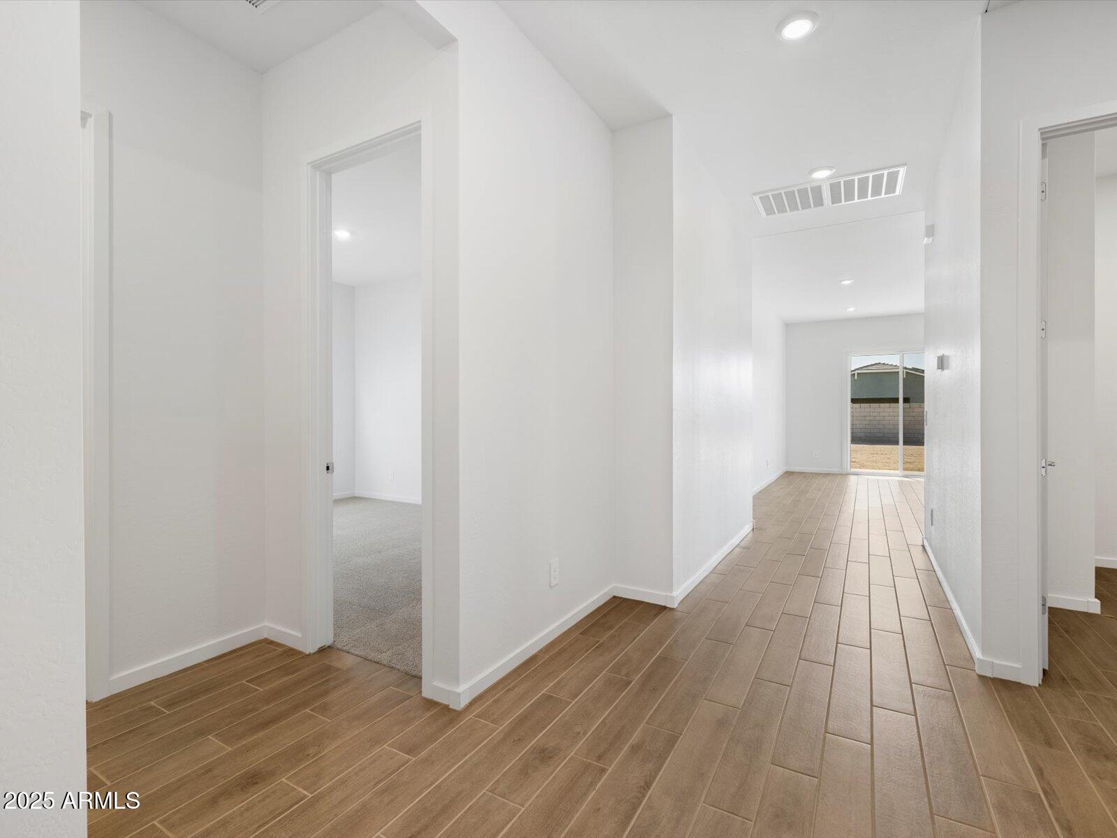 17613 W MARIPOSA Drive