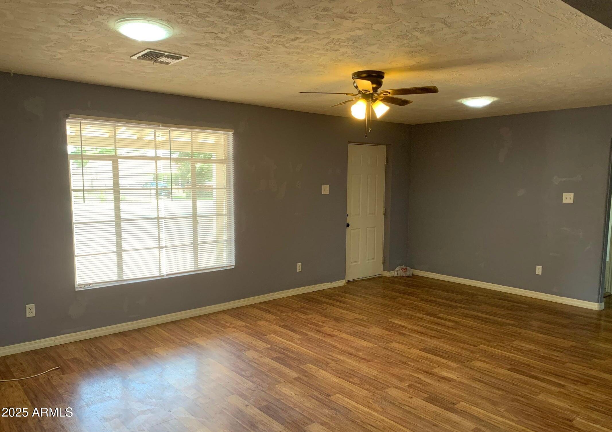 111 W CHAMBERS Street