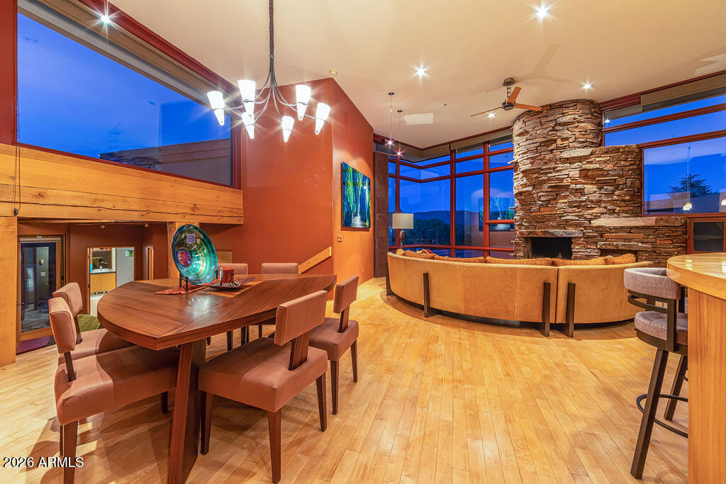 CASA CONTENTA - Residential