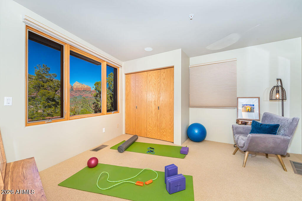 CASA CONTENTA - Residential