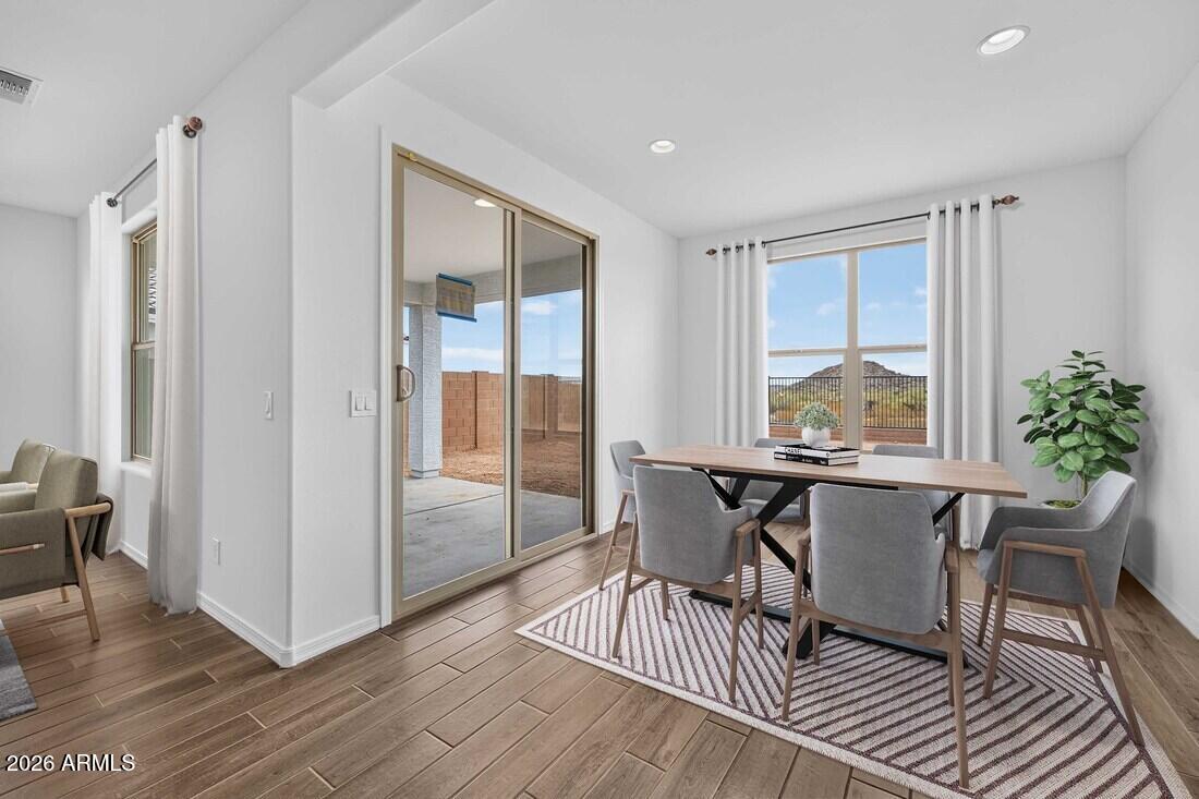31047 N CALABASAS Lane