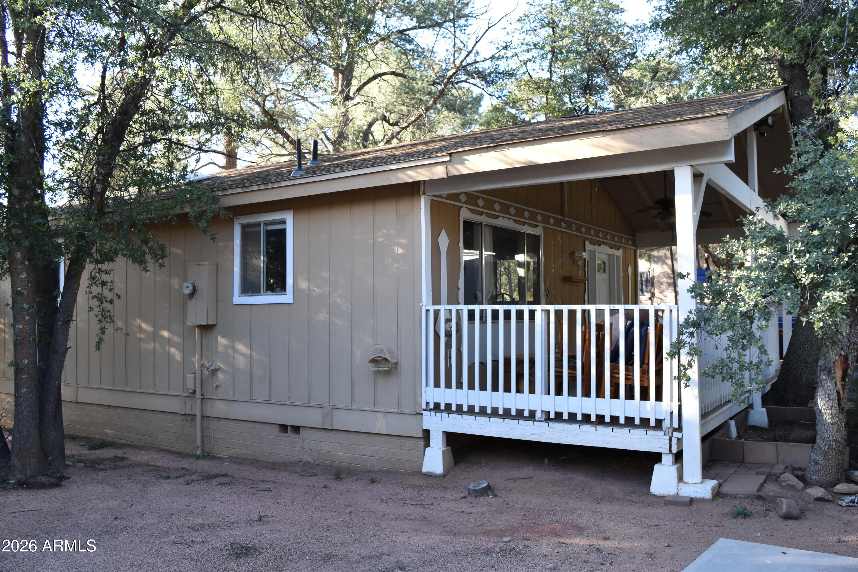 708 N MANZANITA Drive