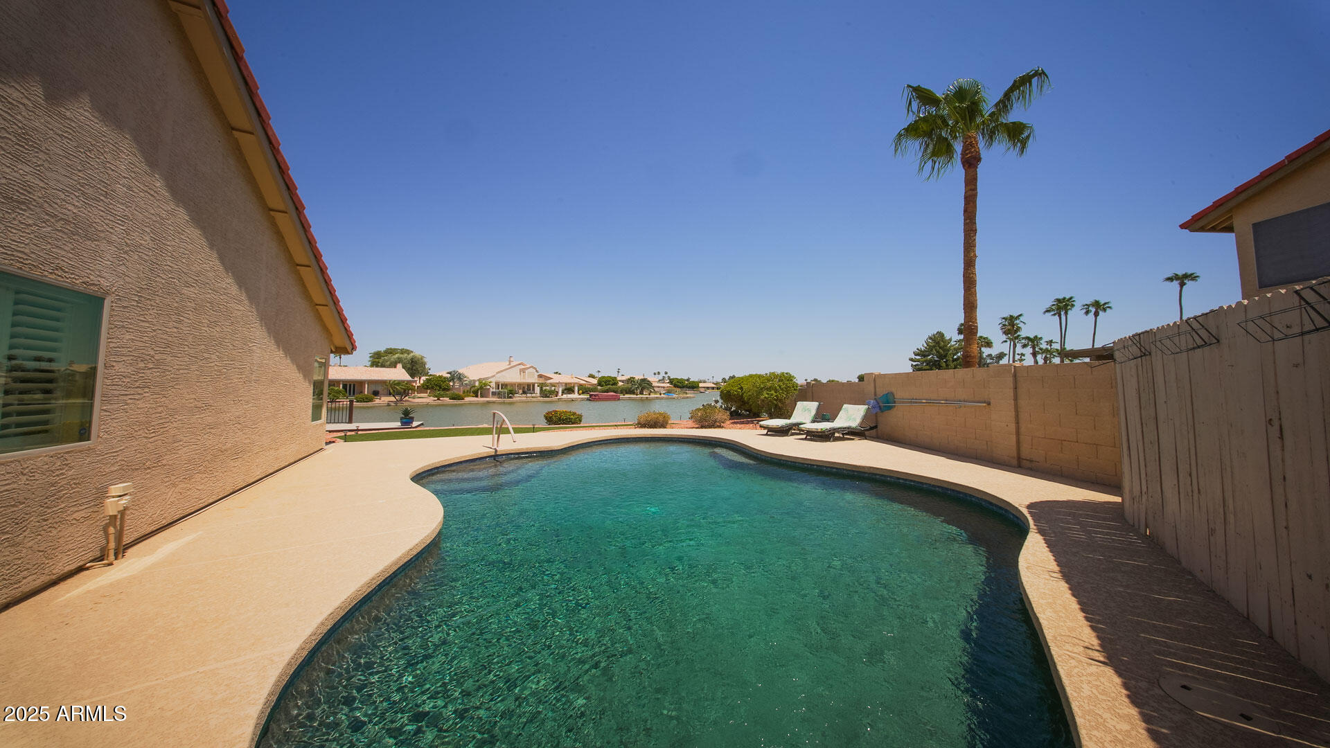 11212 W IVORY Lane