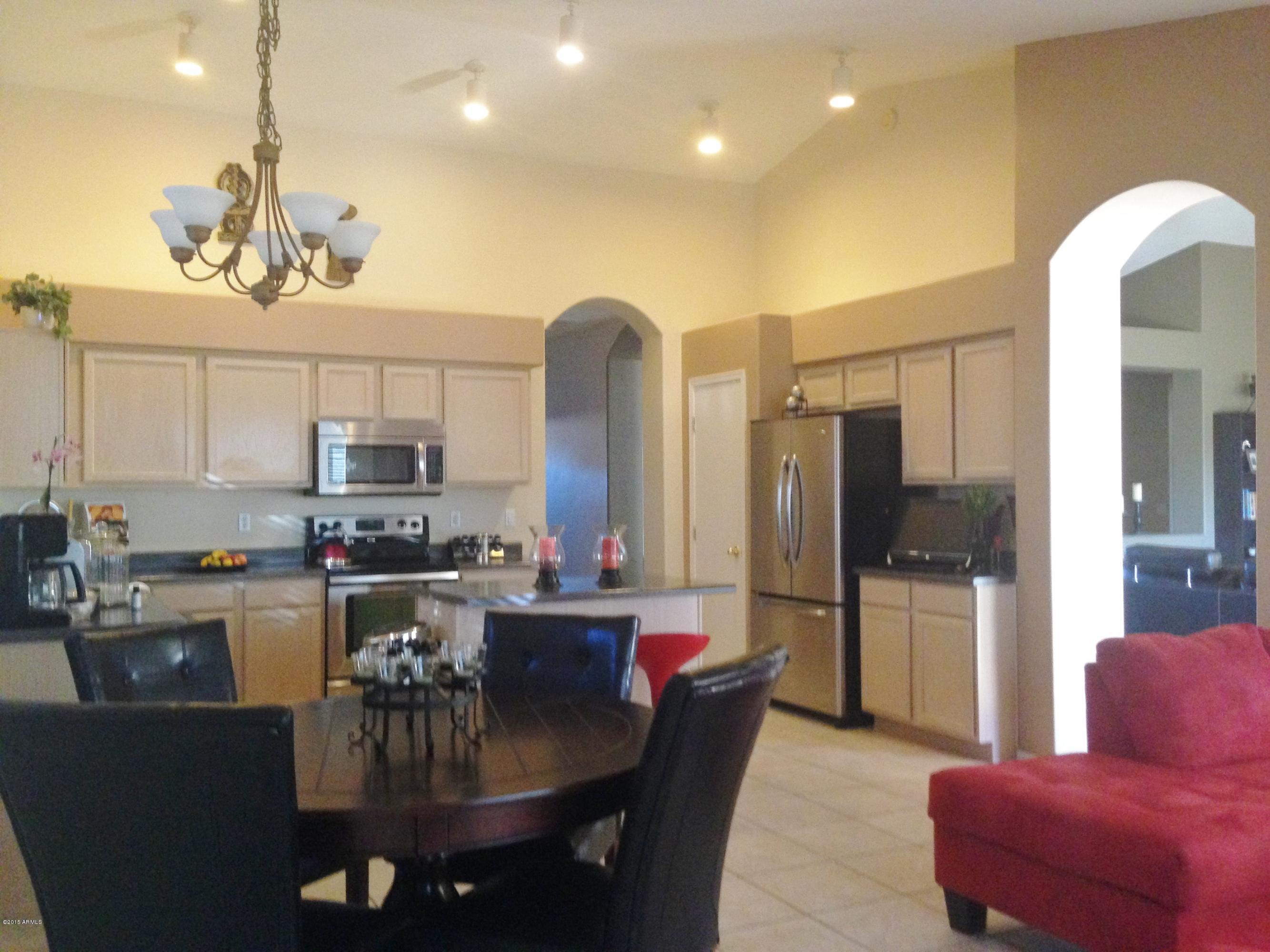 Photo 1 of 15 — 4101 W ESCUDA Drive, Glendale, AZ 85308