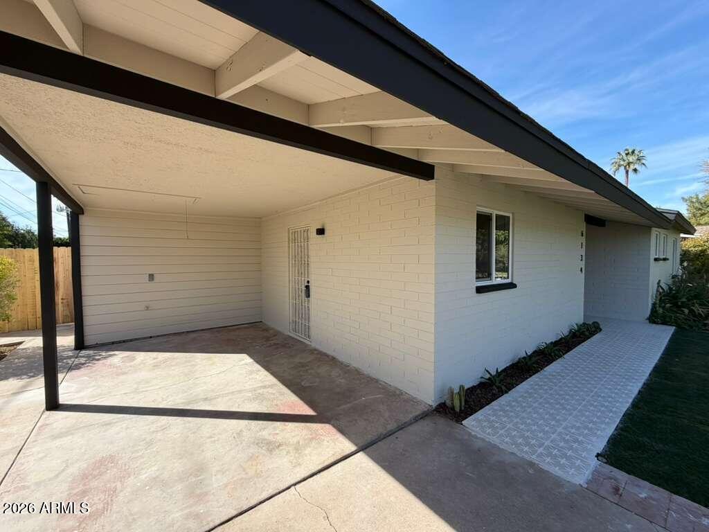 Home Search 6134 N 9TH Street