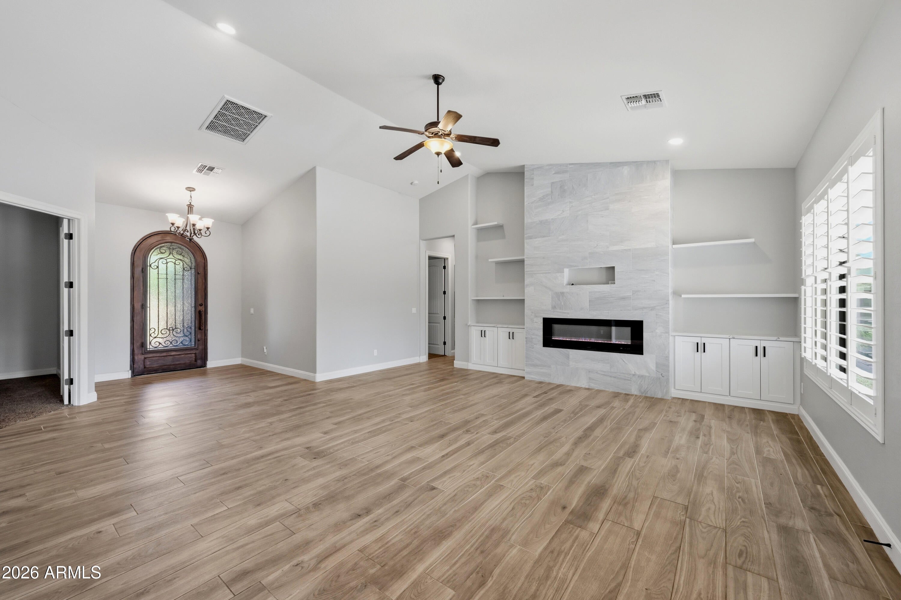 5643 W ROCK Court