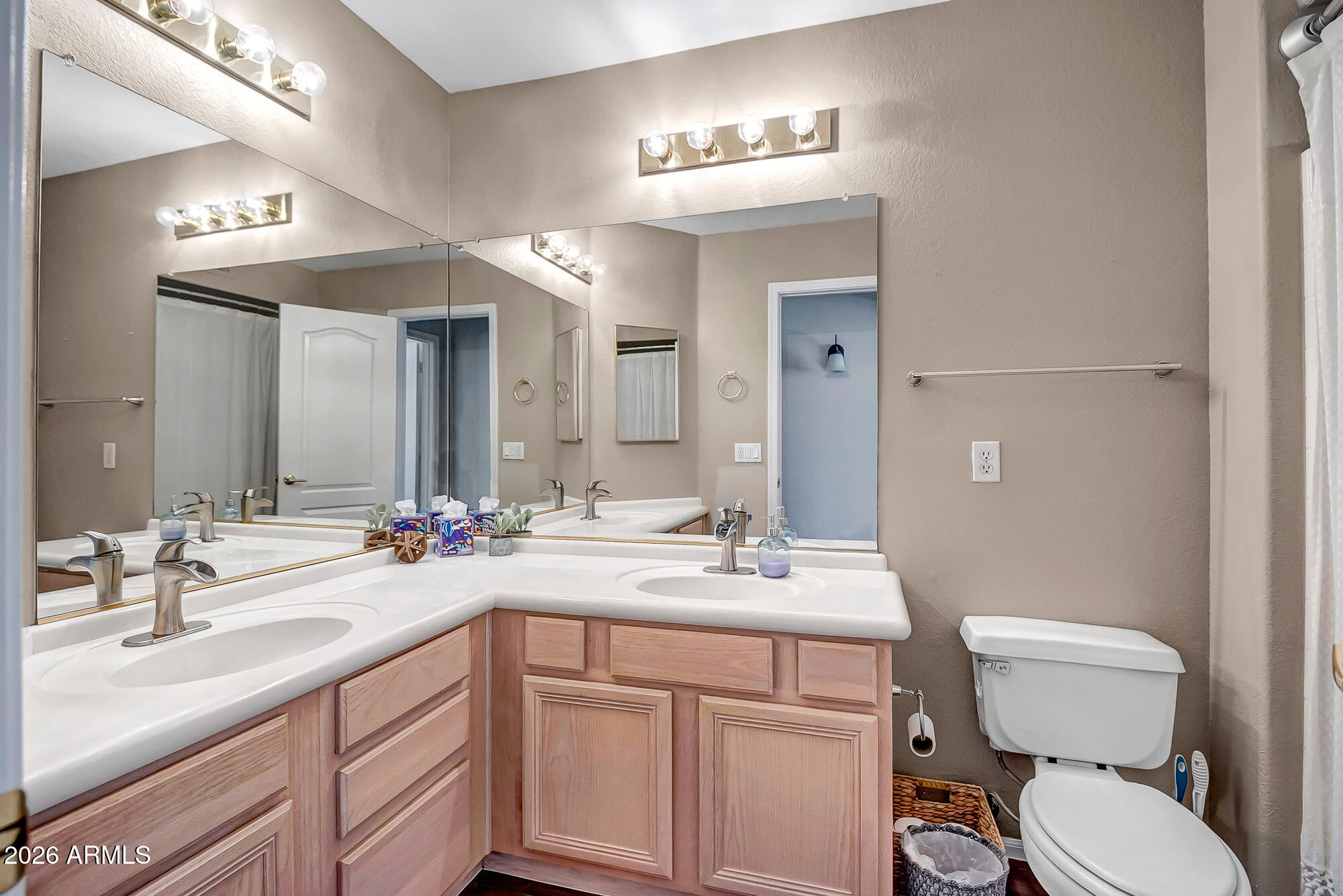 TUSCANY POINT - Residential